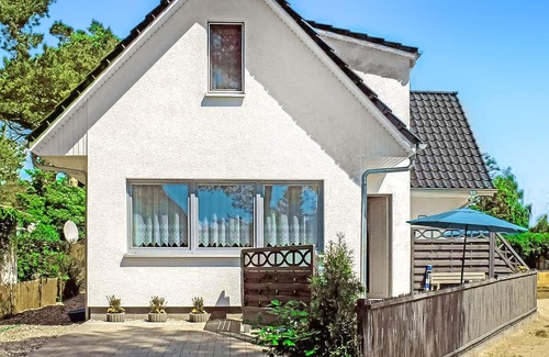 Neuhaus Appartement | Ferienwohnung Dierhagen