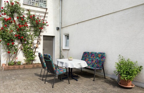 Hesborn Appartement | Refuge à flanc de colline du Sauerland
