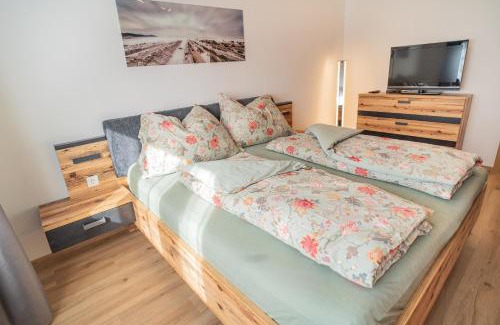 Pfons Appartement | Ferienwohnug Weissl