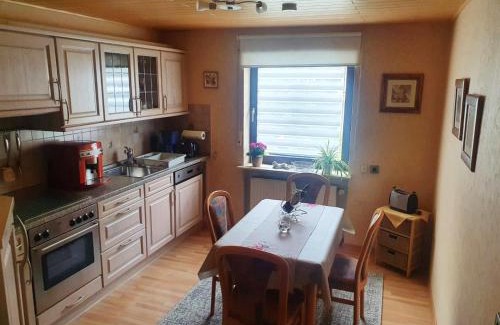 Bruchweiler-Baerenbach Appartement | Ferienwohnung Jüngstbergblick