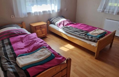Crailsheim Appartement | Ferienwohnung 2 mit 3 Schlafzimmer und Garten