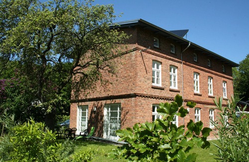 Klausdorf Appartement | Ferienwohnung 2 OG - Eisenbahnerhaus in Klausdorf