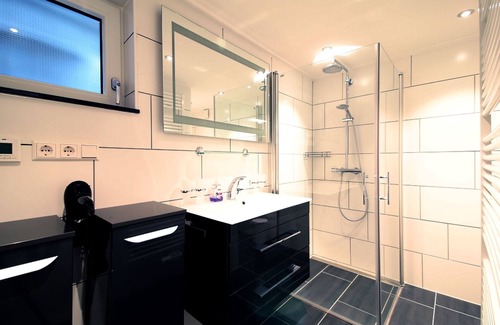 Wehr Appartement | Ferienwohnung, 31qm, 1 Schlaf- Wohnzimmer, max 2 Personen