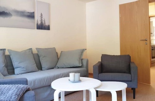 Mellenbach-Glasbach Appartement | Ferienwohnung 5 Alte Schule "peter Petersen"
