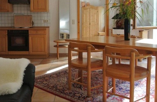 Hayingen Appartement | Ferienwohnung 60qm, 1 Schlafzimmer, 1 Wohn-/Schlafbereich, max. 4 Personen