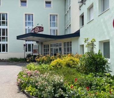 Scheidegg Appartement | Ferienwohnung Alpenruhe mit Pool & Sauna
