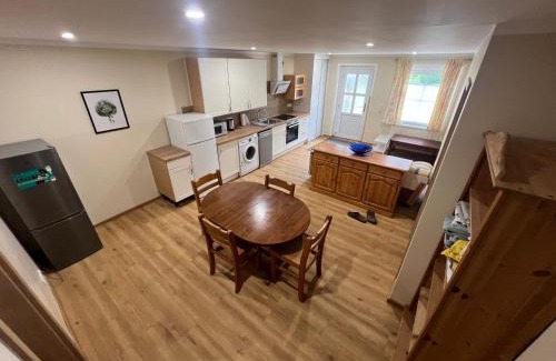 Karin Appartement | Ferienwohnung Alt Karin