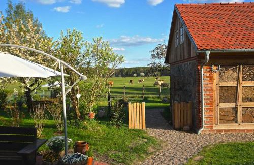 Senftenhutte Appartement | Ferienwohnung Alte Schule Chorin Schorfheide
