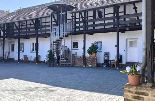 Meckenheim Appartement | Ferienwohnung Altendorf