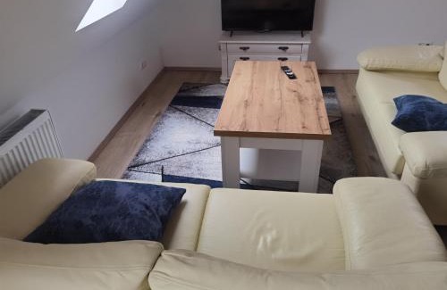 Ahnatal-Weimar Appartement | Ferienwohnung am Backhaus 6