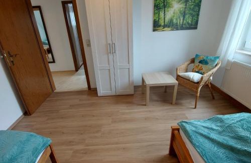 Wiesent Appartement | Ferienwohnung am Berg