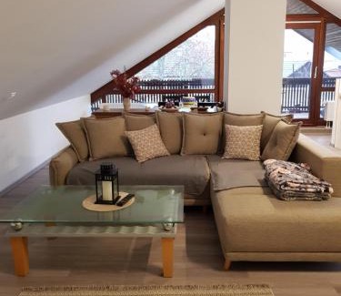 Calden Appartement | Ferienwohnung am Dörnberg