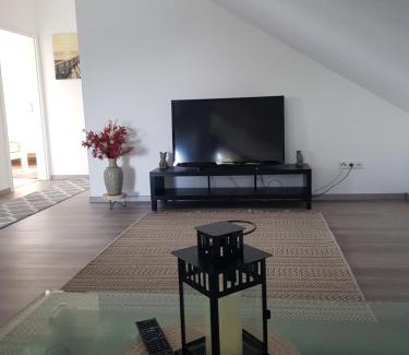 Calden Appartement | Ferienwohnung am Dörnberg