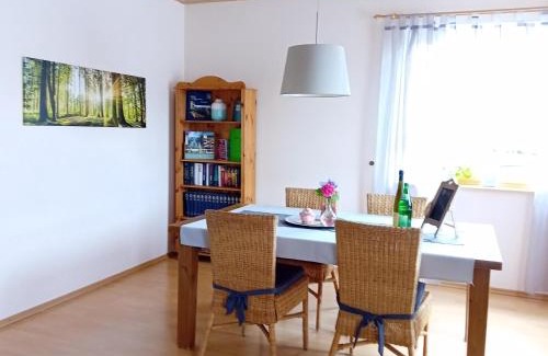 Losheim am See Appartement | Ferienwohnung Am Gässchen
