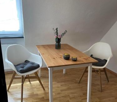 Loewenstein Appartement | Ferienwohnung am Kelterplatz