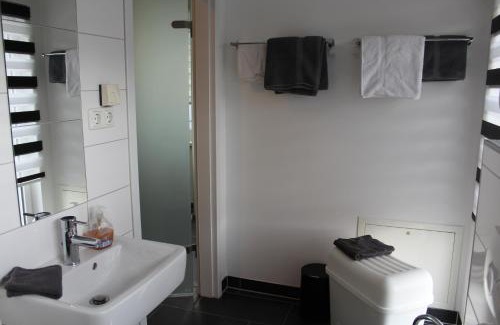 Gispersleben Appartement | Ferienwohnung am Park