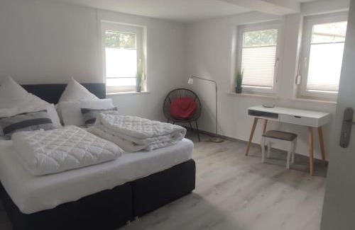 Grebenstein Appartement | Ferienwohnung am Rittergut 100qm