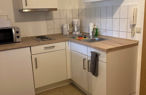 Lelkendorf Appartement | Ferienwohnung am Schloss für 1-4 Personen, Barrierefrei! Erholen und Genießen!