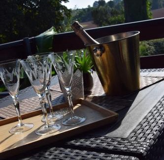 Schwalmstadt Appartement | Ferienwohnung am Schwalmufer