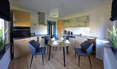 Lachendorf Appartement | Ferienwohnung am Schwimmteich 3