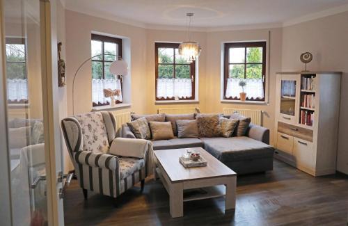 Maxen Appartement | Ferienwohnung-Am-Suedhang