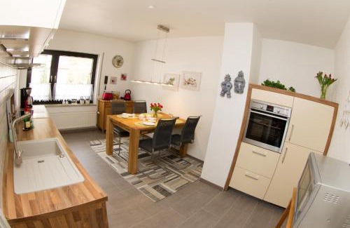 Eusserthal Appartement | Ferienwohnung am Sulzbach