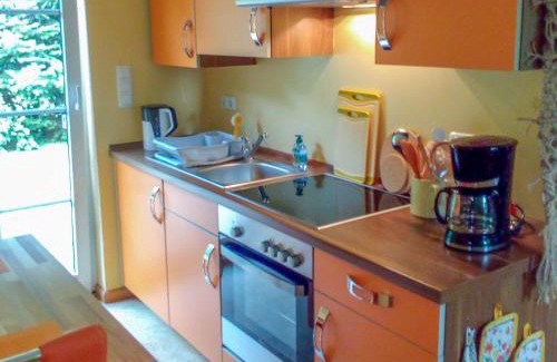 Ahrenshagen-Daskow Appartement | Ferienwohnung am Wald