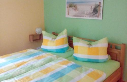 Ahrenshagen-Daskow Appartement | Ferienwohnung am Wald