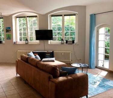 Radeberger Vorstadt Appartement | Ferienwohnung am Wasser Villa Graf von Pfeil
