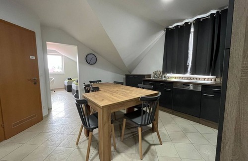 Sankt Polten Appartement | Ferienwohnung/app. für 8 Gäste mit 85m² in St. Pölten
