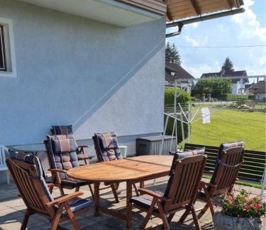 Augsdorf Appartement | Ferienwohnung Ramsbacher