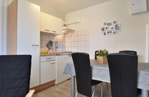 Kroepelin Maison | Ferienwohnung auf dem Land in Strandnähe