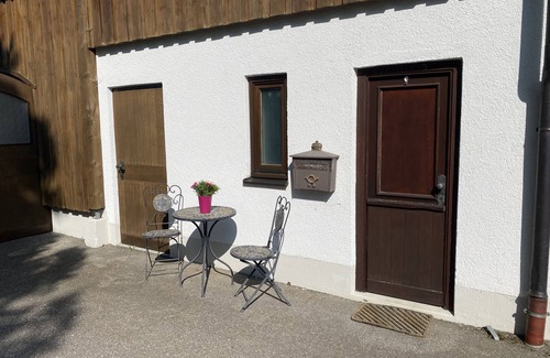Kaufbeuren Appartement | Ferienwohnung auf dem Bauernhof, Idyllisch am Stadtrand von Kaufbeuren
