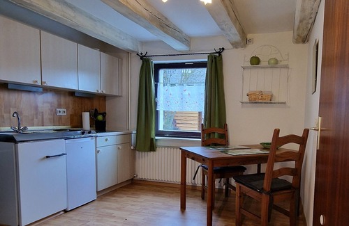 Bringhausen Appartement | Ferienwohnung Bärenhöhle - Ferienwohnungen Kupille