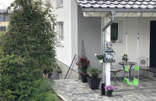 Muellheim Appartement | Ferienwohnung Bäumchenblick