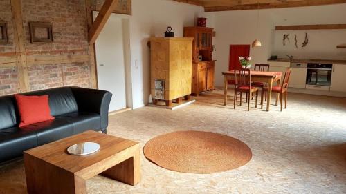 Velgast Appartement | Ferienwohnung "Backsteinhaus Starkow"