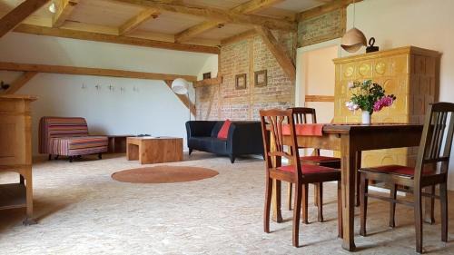 Velgast Appartement | Ferienwohnung "Backsteinhaus Starkow"
