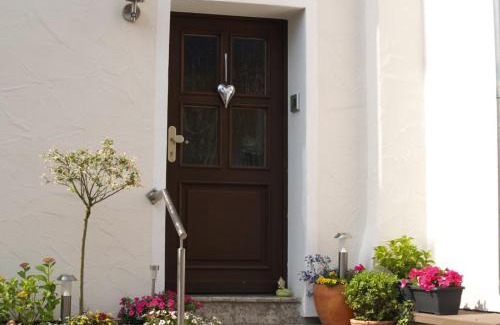 Issel Appartement | Ferienwohnung Berweiler