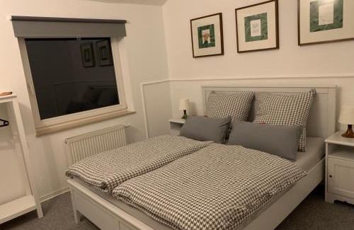 Leichlingen Appartement | Ferienwohnung Blütenstadt