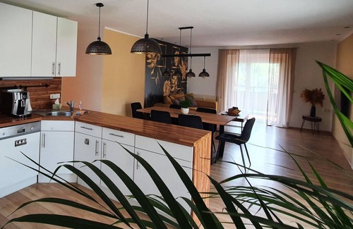 Rossleithen Appartement | Ferienwohnung Blick ins Grüne - Appartement/fewo, Dusche, WC, 2 Schlafräume