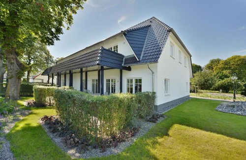 Ralswiek Appartement | Ferienwohnung Blaues Haus App 2 in Ralswiek