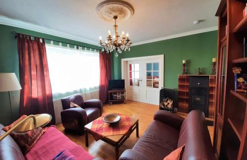 Wiltingen Appartement | Ferienwohnung Burgzauber