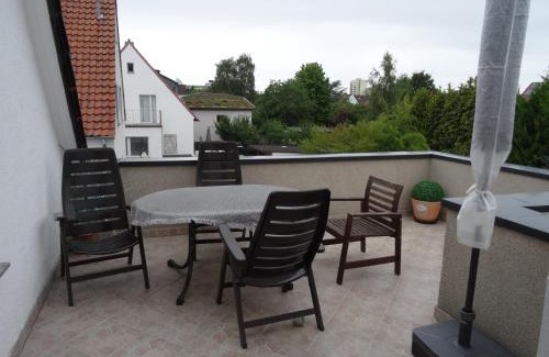 Vahrenheide Appartement | Ferienwohnung ca 110 qm zzgl 17 qm Terrasse