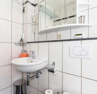 Esens Appartement | Ferienwohnung Captain Flints Schatz