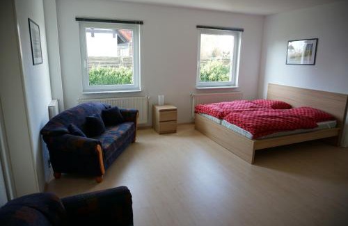 Rethwisch Appartement | Ferienwohnung Hahn
