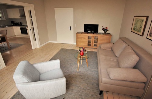 Leer Appartement | Ferienwohnung zur Großen Buche EG - Wohnung EG