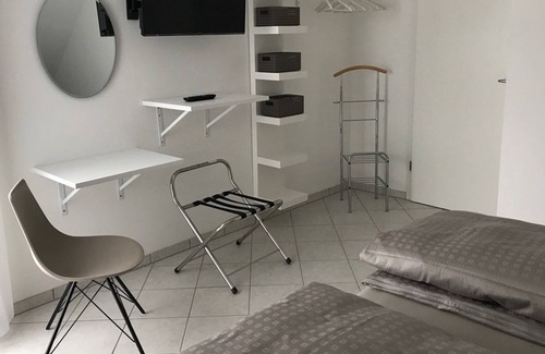 Markt Taschendorf Appartement | Ferienwohnung 75qm für zwei Personen mit tollem Ausblick