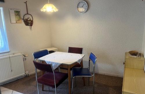 Munchenbernsdorf Appartement | Ferienwohnung