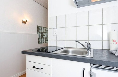 Neuharlingersiel Appartement | Ferienwohnung Dünenrose - Ferienwohnungen im Haus Waterkant in Neuharlingersiel