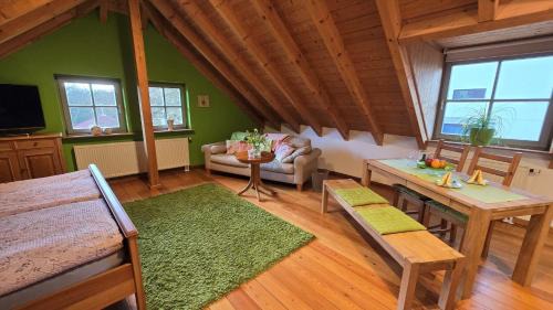 Erlabrunn Appartement | Ferienwohnung Die Reblaus